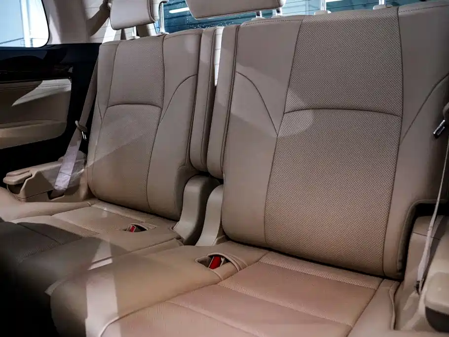 Toyota Alphard 2020 — фото 27