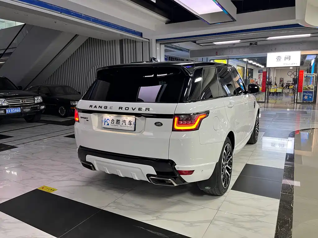 Land Rover Sport 2021 — фото 9