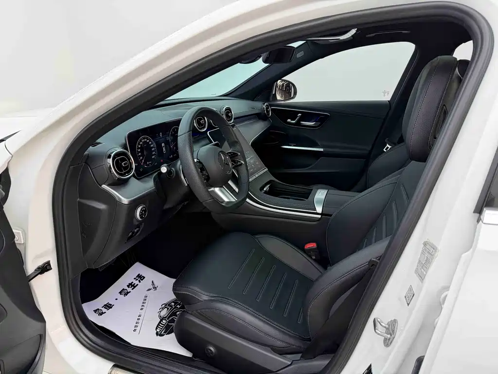 Mercedes-Benz C-Class 2022 — фото 16