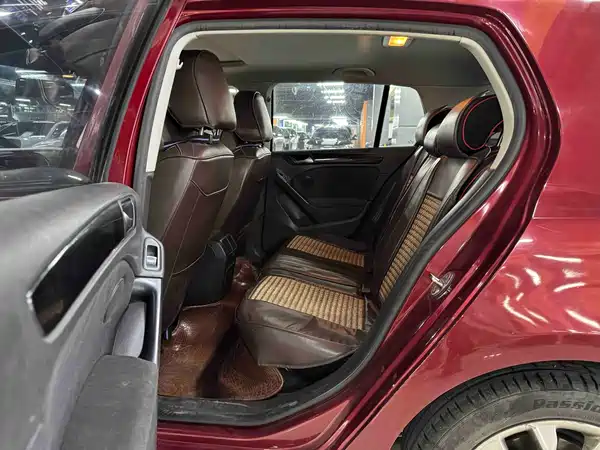 Volkswagen Golf 2012