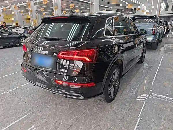 Audi Q5L 2018