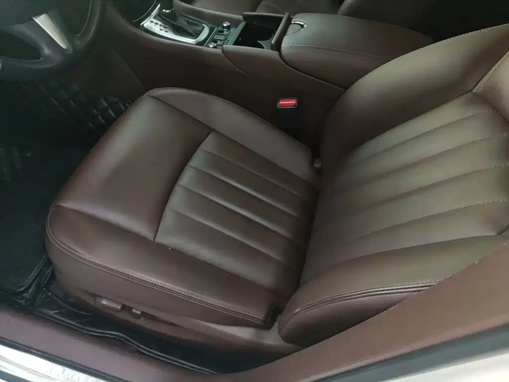 Infiniti QX50 2016 — фото 15