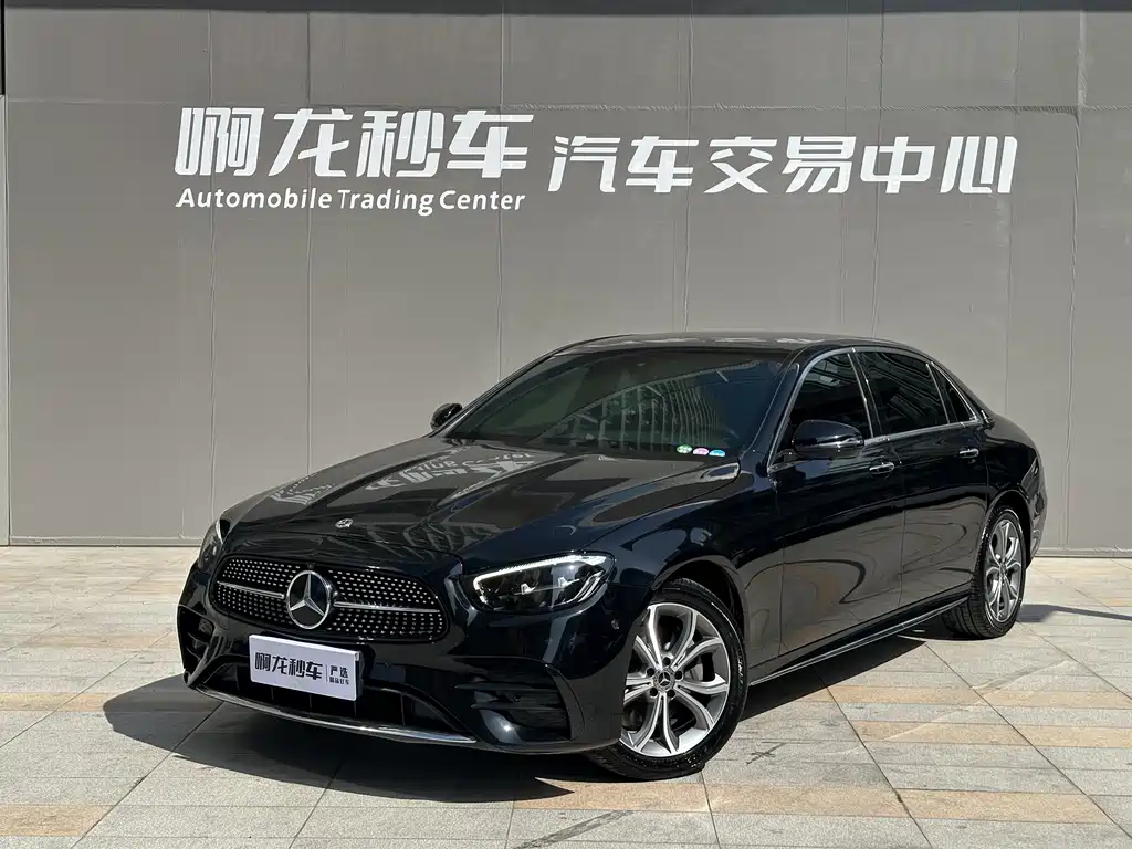 Mercedes-Benz E-Class 2023 — фото 1