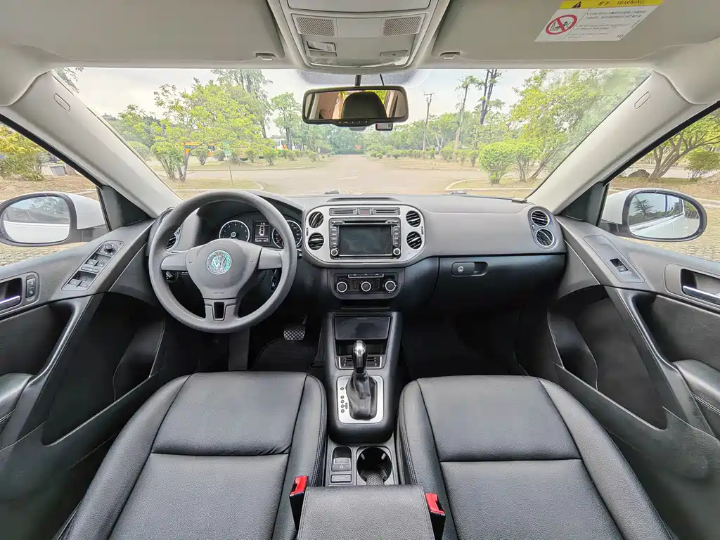 Volkswagen Tiguan 2015 — фото 13