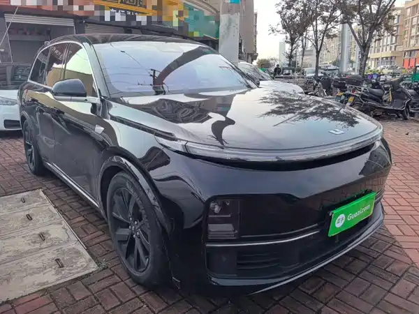 Li Auto L8 2023