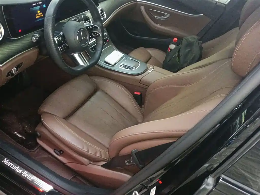 Mercedes-Benz E-Class 2023 — фото 14