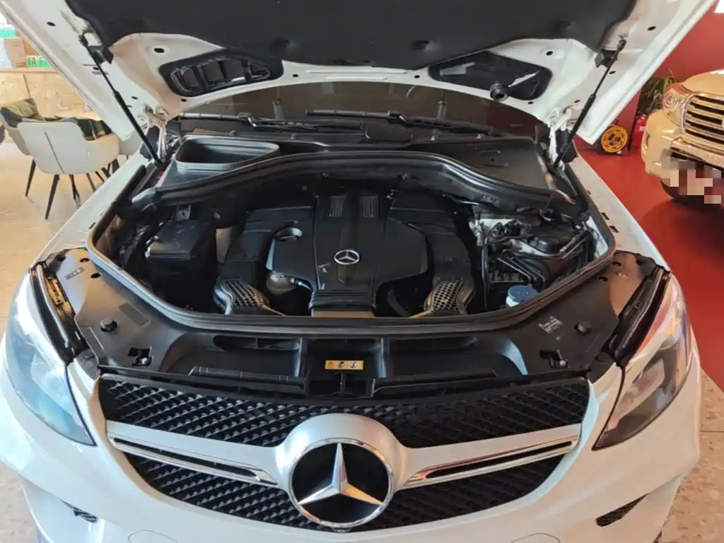 Mercedes-Benz GLE 2015 — фото 20