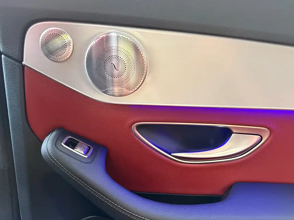 Mercedes-Benz C-Class 2021 — фото 17