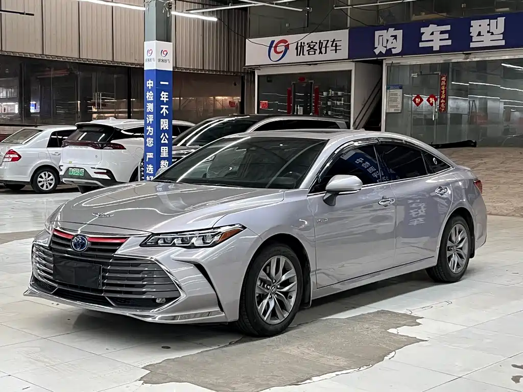 Toyota Avalon 2021