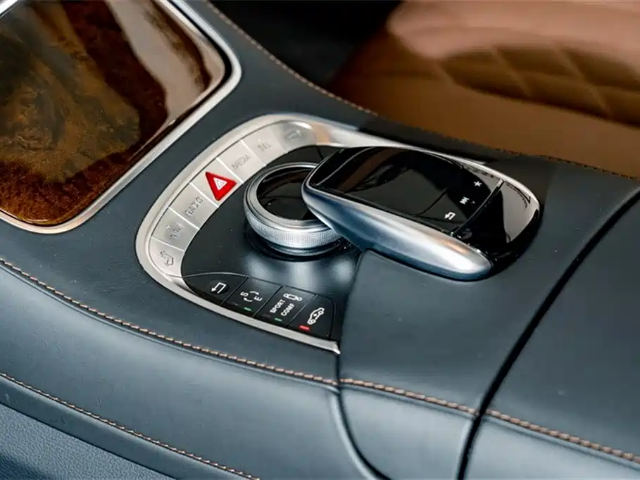 Mercedes-Benz S-Class 2017 — фото 18