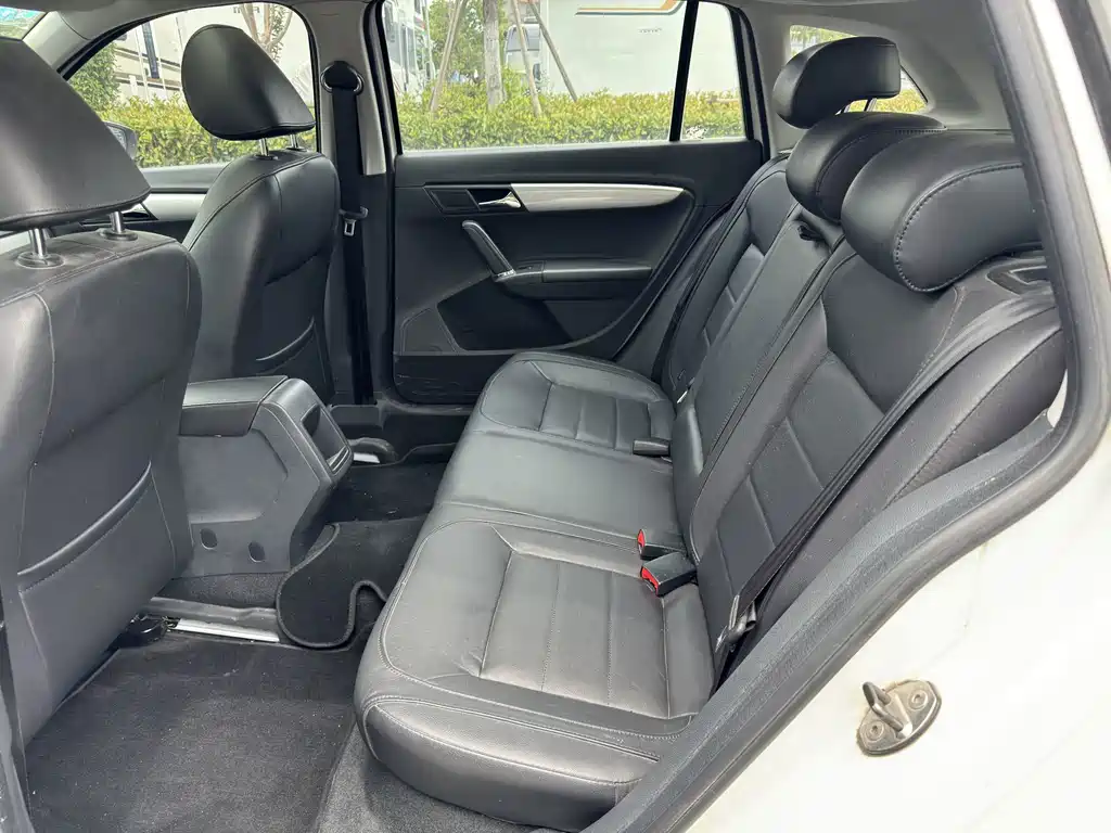 Volkswagen Gran Lavida 2015 — фото 10