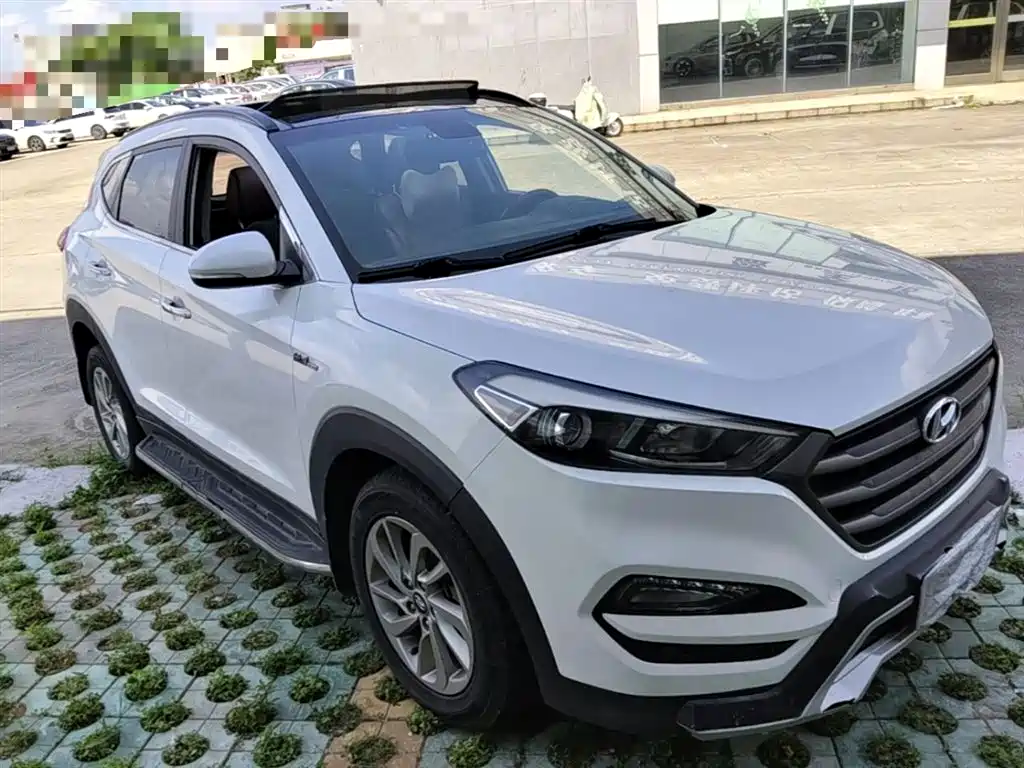 Hyundai Tucson 2016 — фото 4