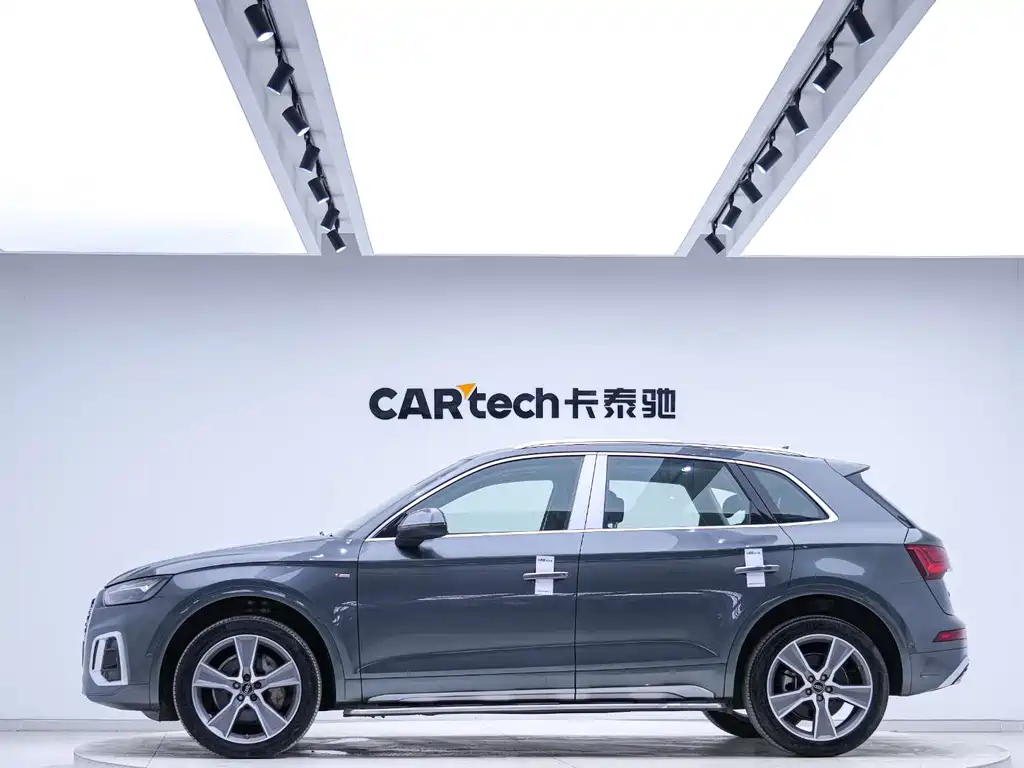 Audi Q5L 2023 — фото 2