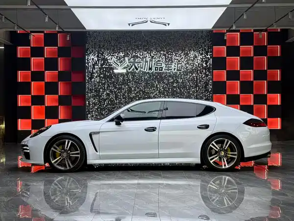 Porsche Panamera 2010