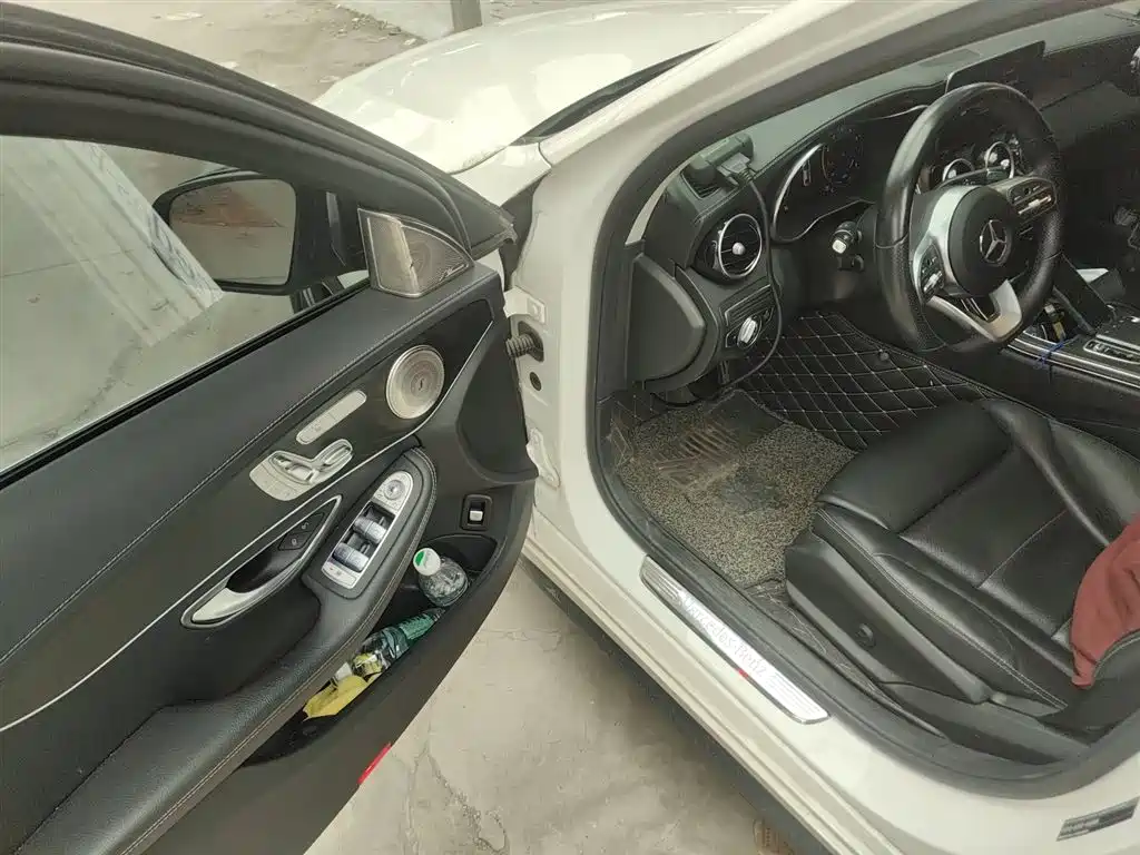 Mercedes-Benz C-Class 2021 — фото 12