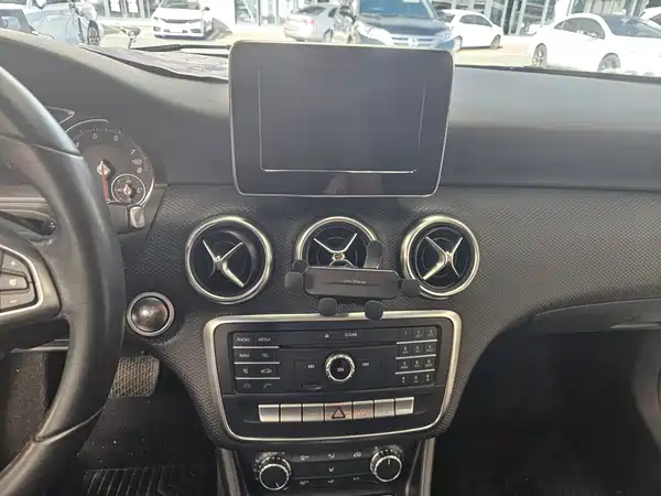 Mercedes-Benz A-Class 2017