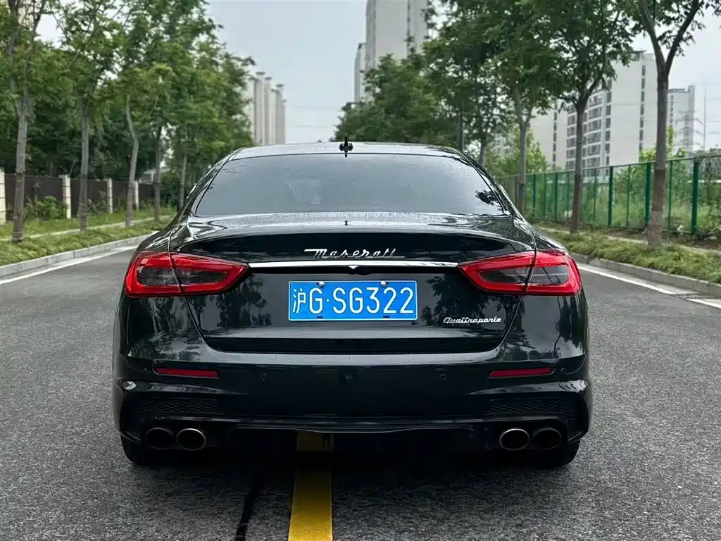 Maserati Quattroporte 2015