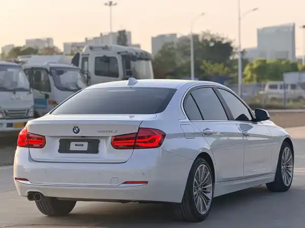 BMW 3 Series 2019