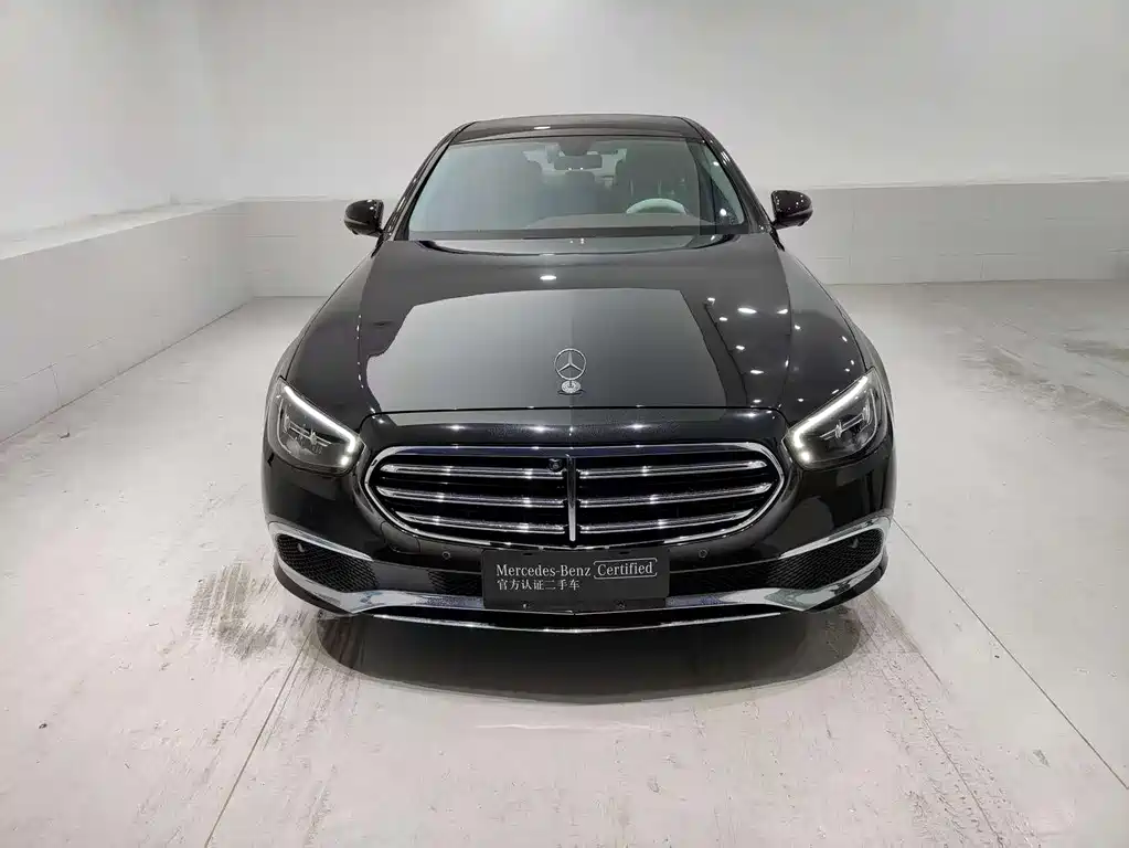 Mercedes-Benz E-Class 2022 — фото 8