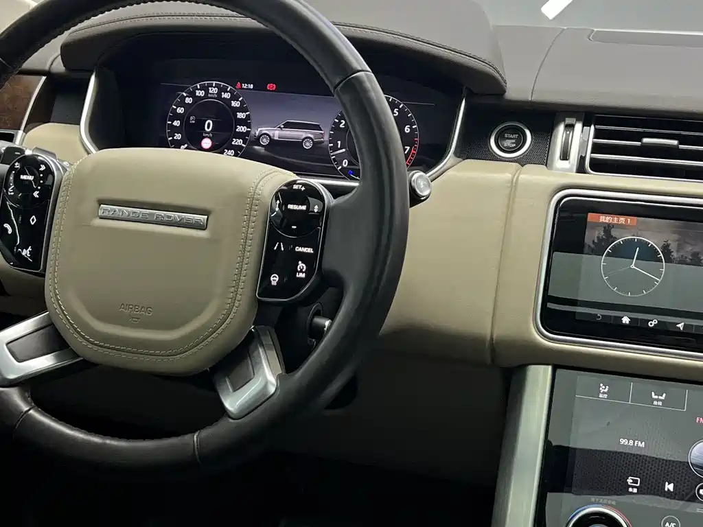 Land Rover Range Rover 2021 — фото 17