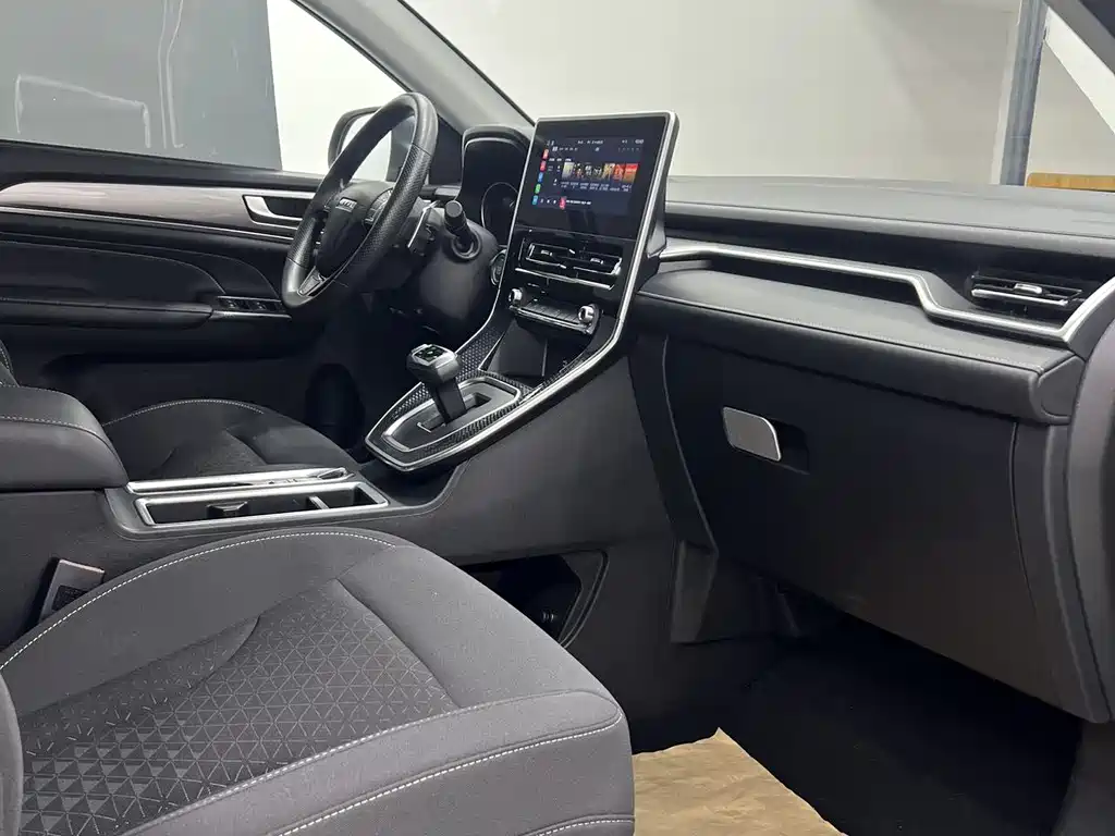 Haval M6 2022 — фото 12