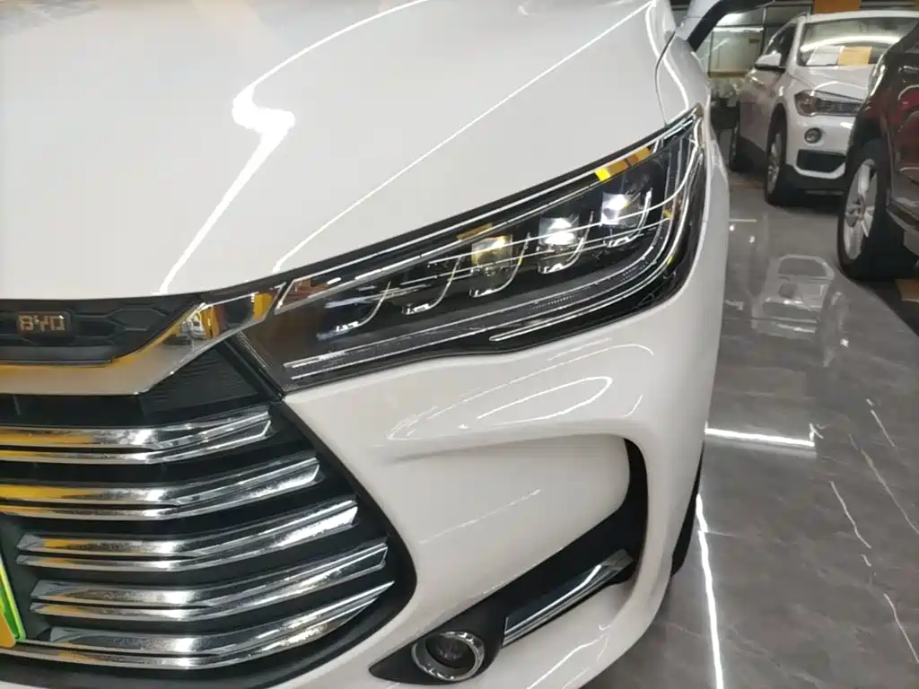 BYD Song MAX New Energy 2019 — фото 24