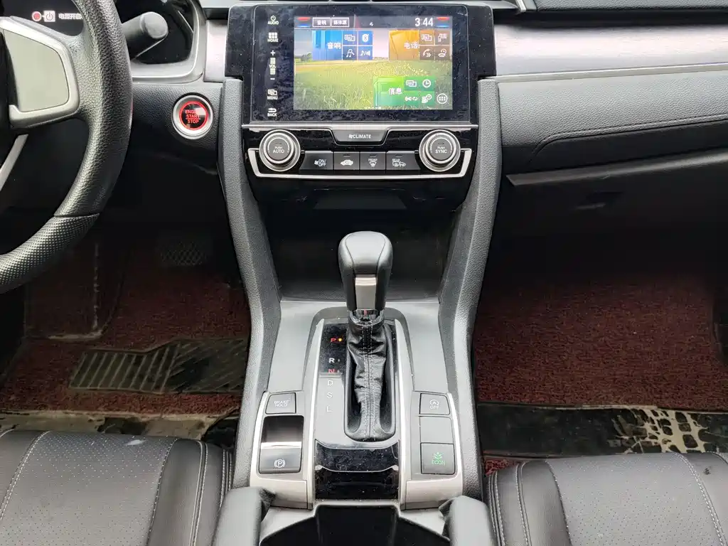 Honda Civic 2017 — фото 14