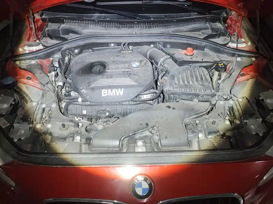 BMW 1 Series 2019 — фото 10