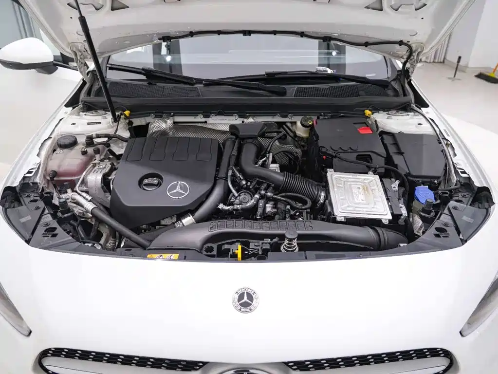 Mercedes-Benz A-Class 2021 — фото 20