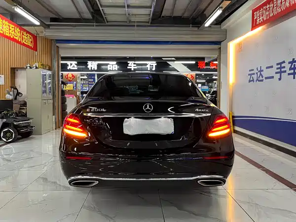 Mercedes-Benz E-Class 2017