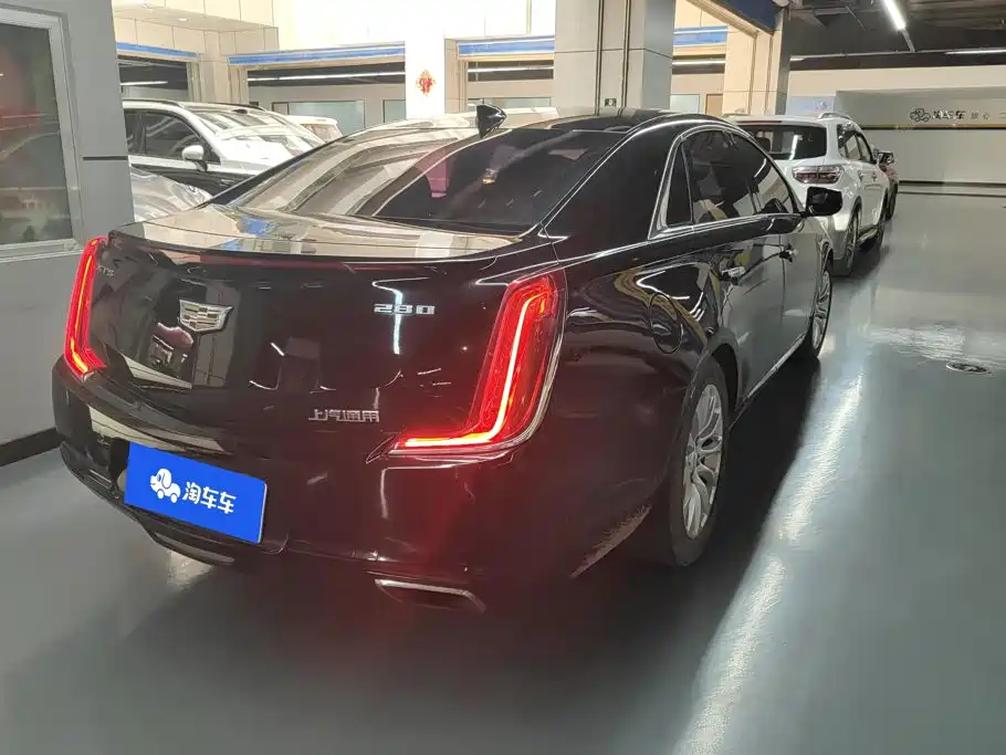 Cadillac XTS 2018 — фото 3