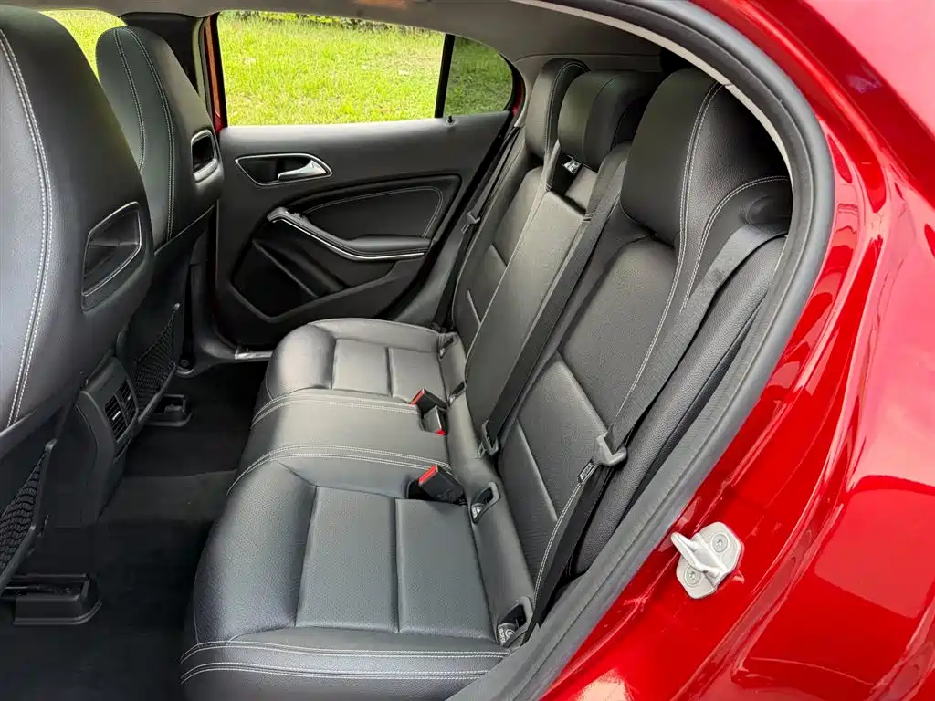 Mercedes-Benz GLA 2017 — фото 10