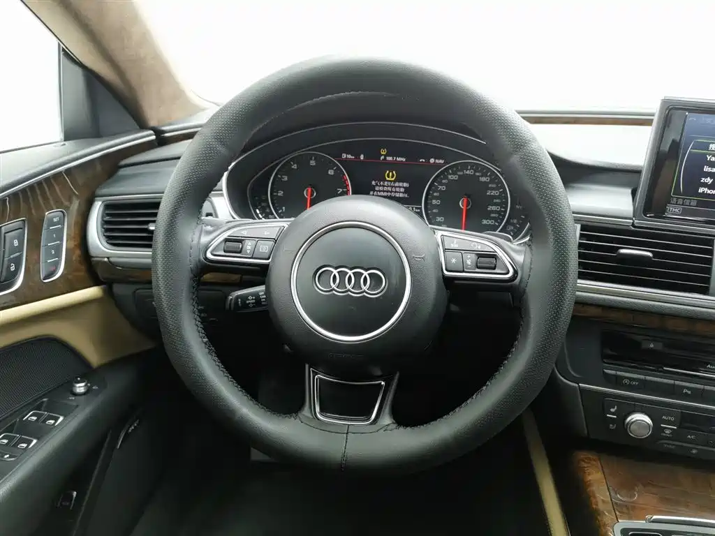 Audi A7 2016 — фото 11