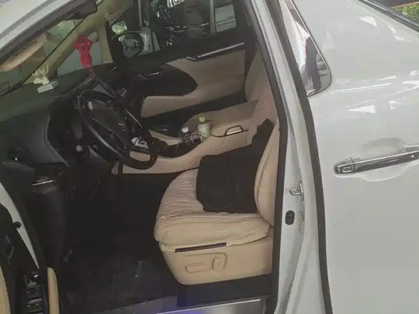 Toyota Alphard 2018