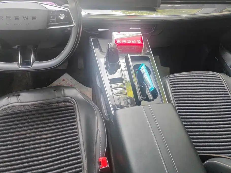 Roewe RX5 MAX 2023 — фото 16