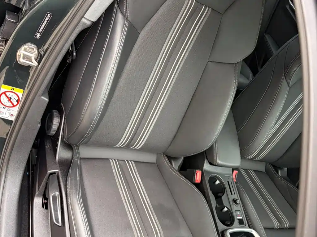 Audi A3 2023 — фото 10