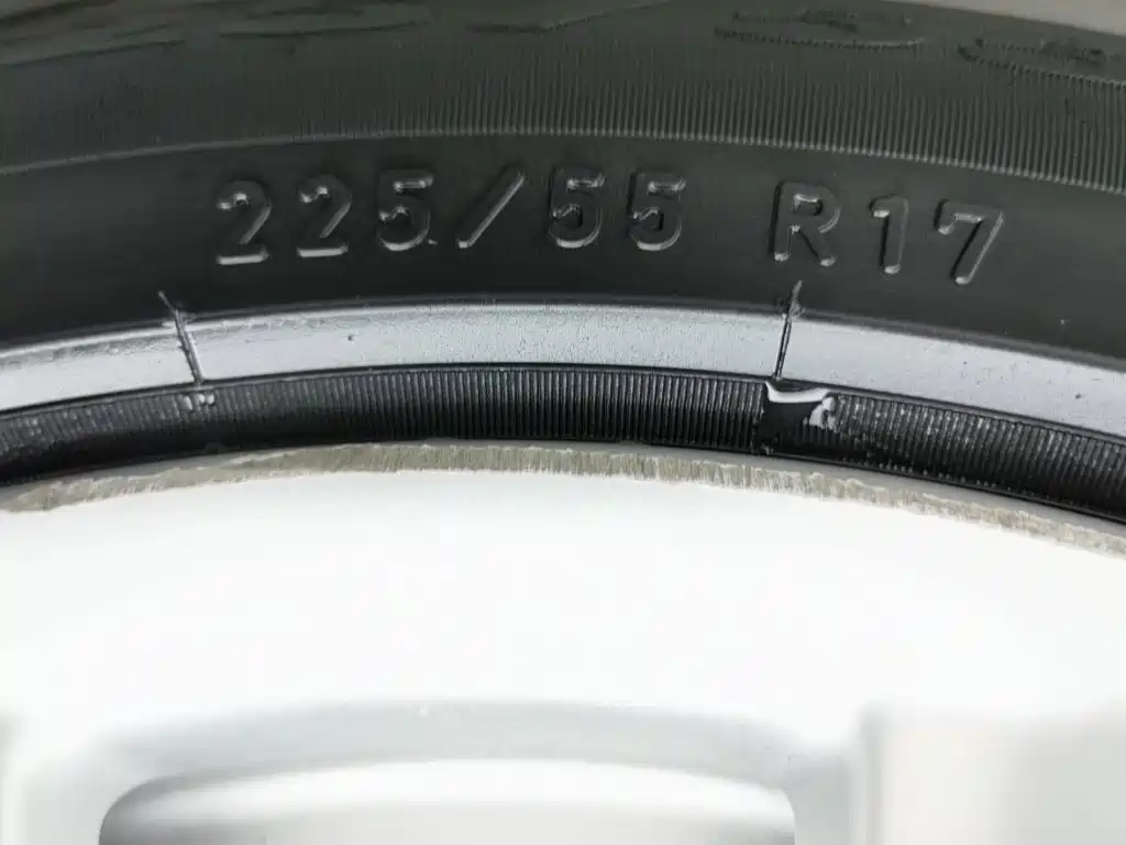 BMW 5 Series 2013 — фото 24