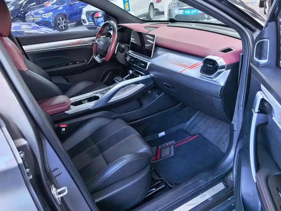 Geely Binyue 2021