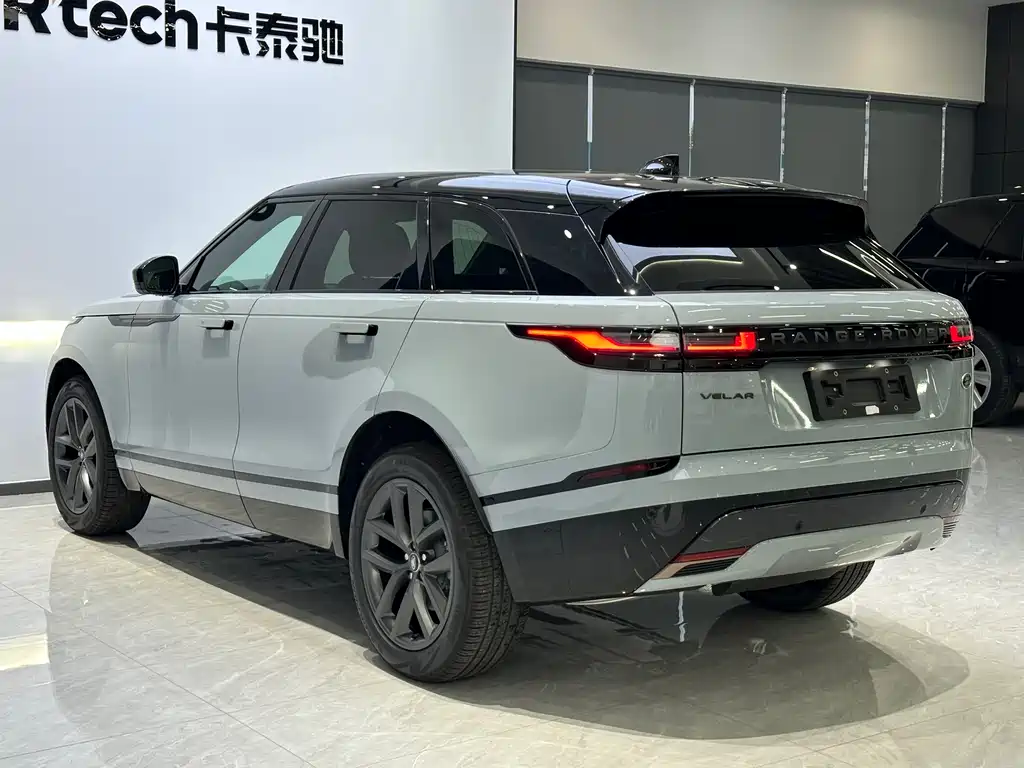 Land Rover Velar 2026 — фото 7