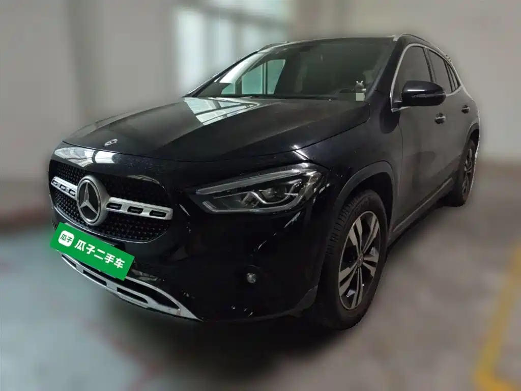 Mercedes-Benz GLA 2021 — фото 1