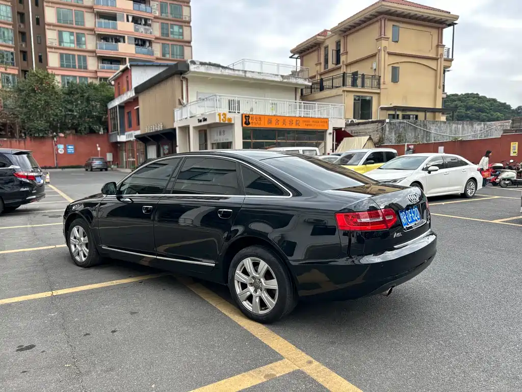 Audi A6L 2010