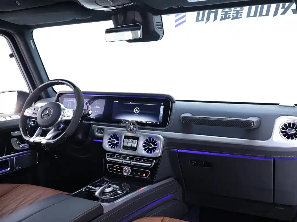 Mercedes-Benz G-Class 2024 — фото 19