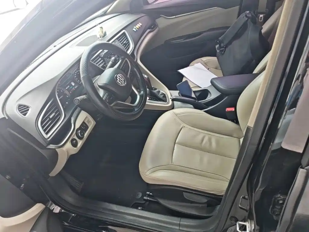 Buick Excelle GT 2017 — фото 15