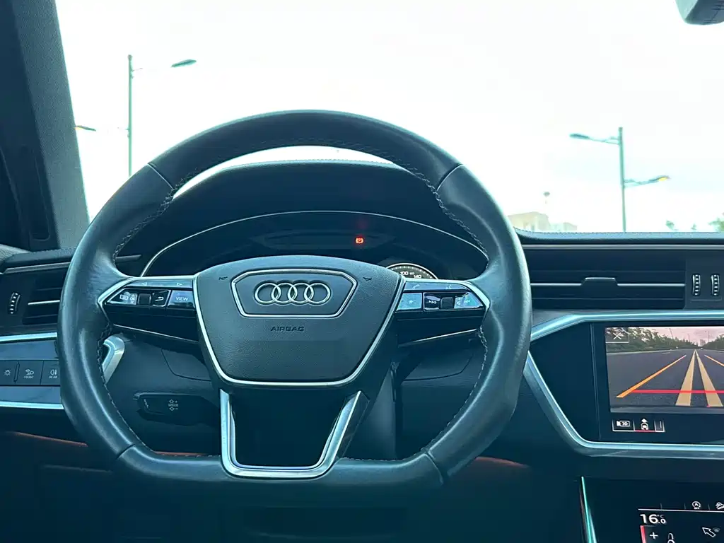 Audi A6L 2021 — фото 18