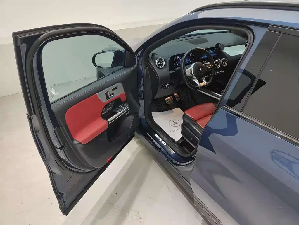 Mercedes-Benz GLA AMG 2021 — фото 21
