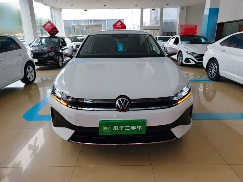 Volkswagen Sagitar 2026