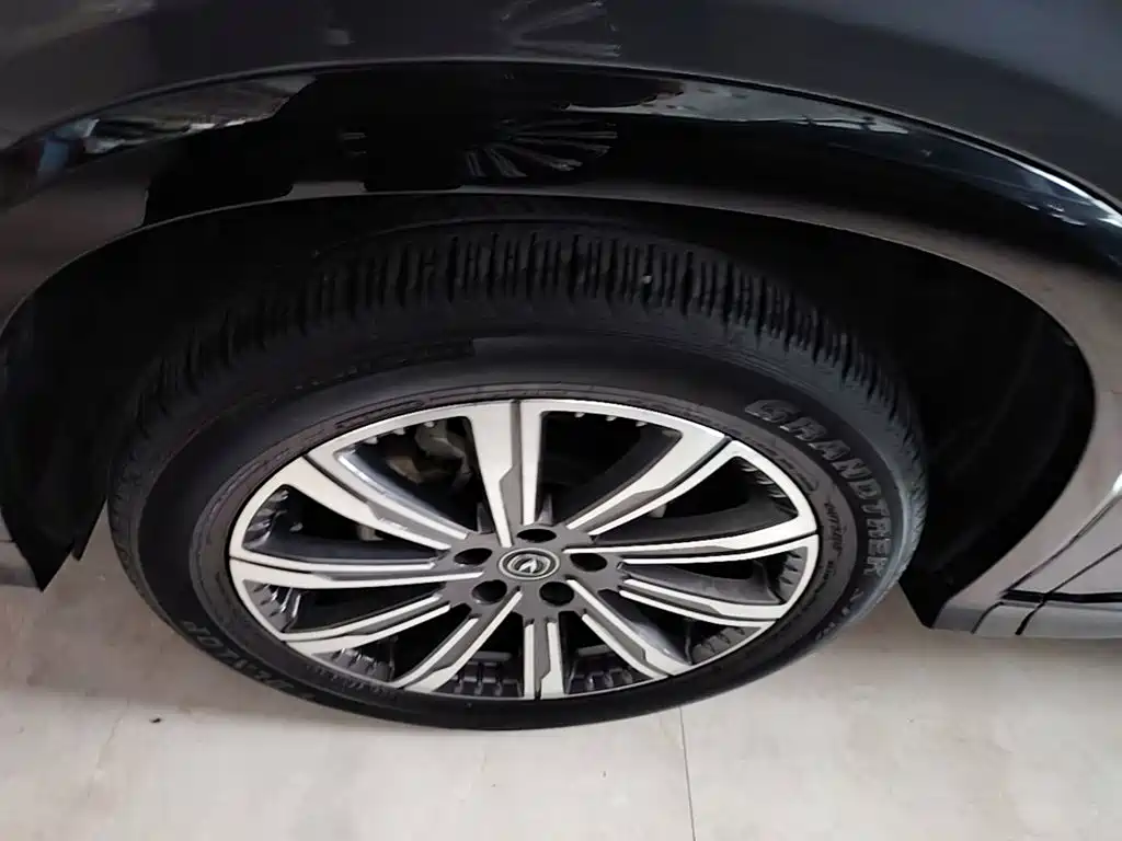 Changan CS75PLUS 2023 — фото 23