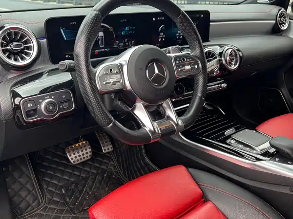 Mercedes-Benz A-Class AMG 2021
