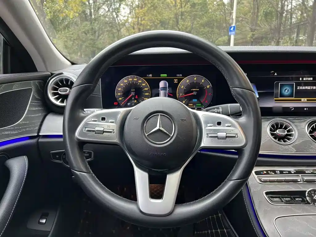 Mercedes-Benz CLS 2021 — фото 16