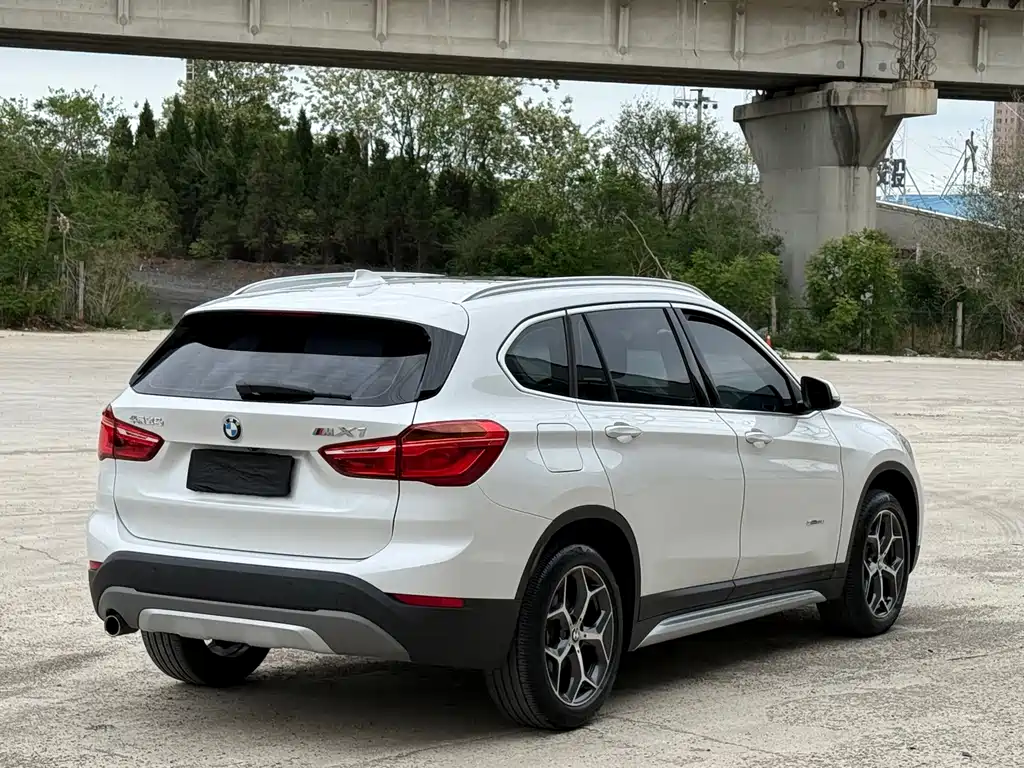 BMW X1 2018 — фото 7
